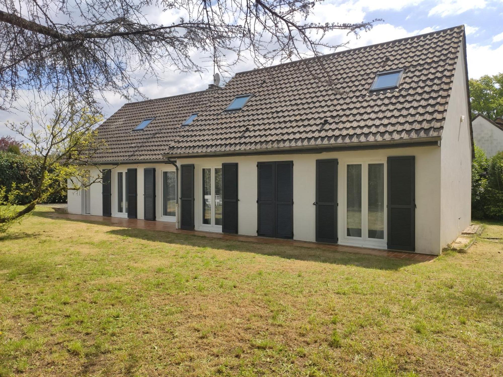 Maison Avec Jardin - 10 Pers - Proche Paris Disney & Golf - Ideal Pro & Familles Lesigny  Экстерьер фото